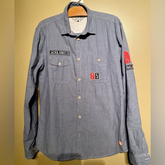 Jack and Jones button down long sleeved shirt - Picture 1 of 11